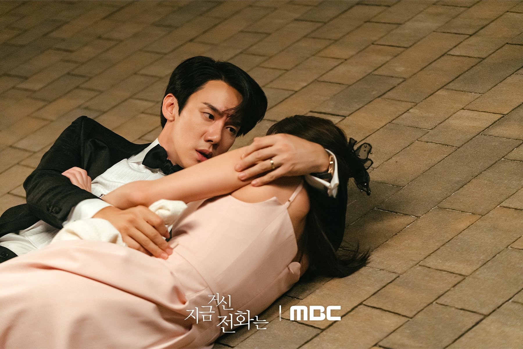 When the Phone Rings When the Phone Rings