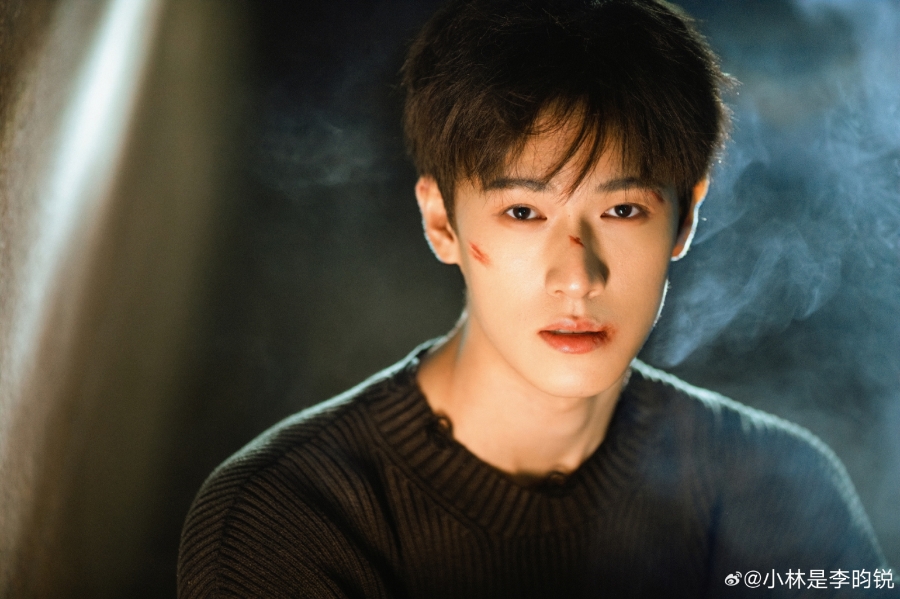 หนุ่มนักบาส